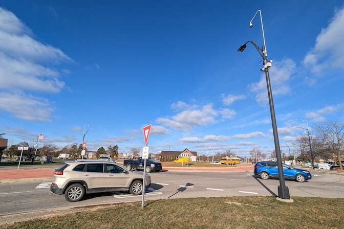 Vehicle enters a two-lane roundabout